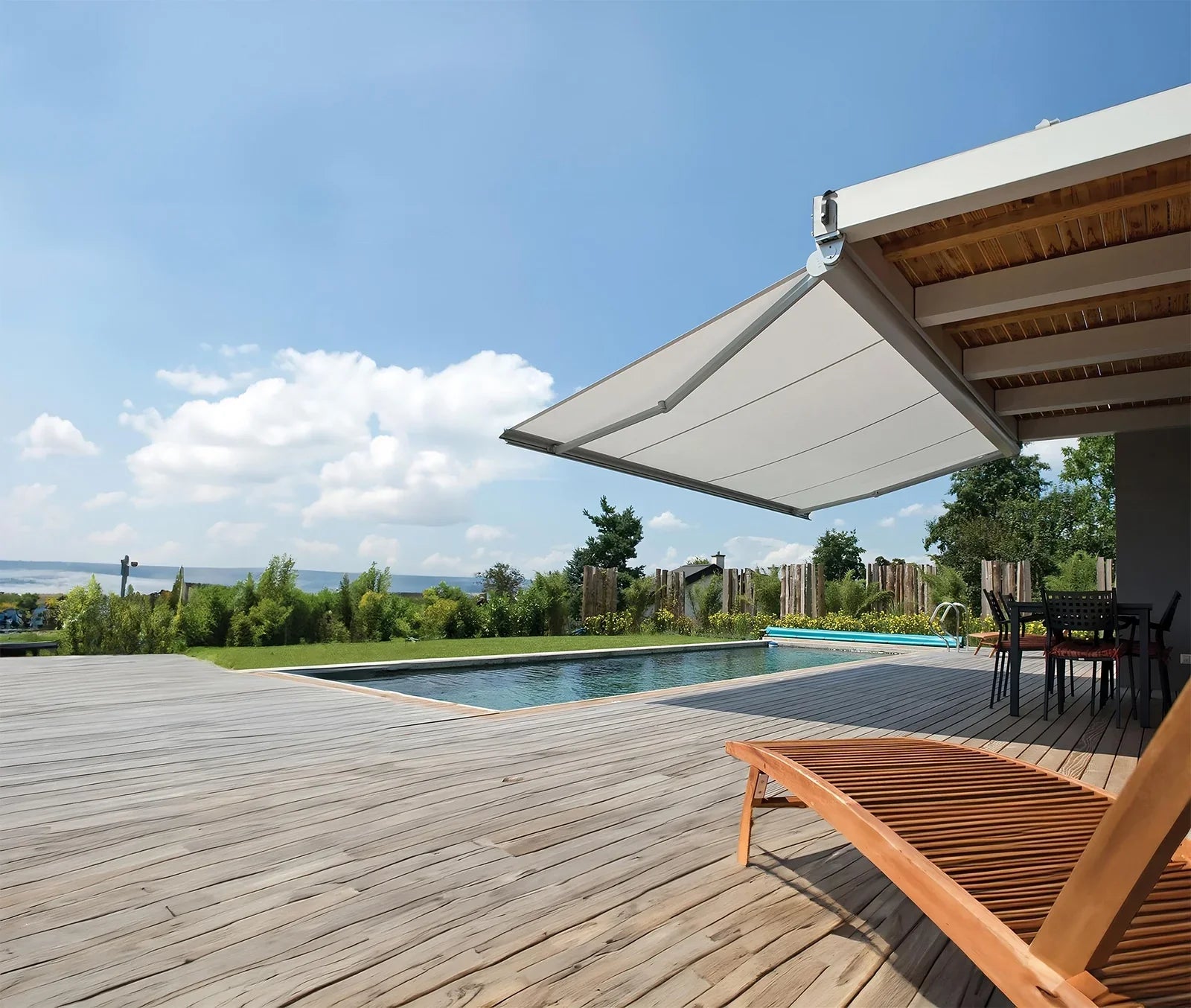 Toldos y Persianas Exterior