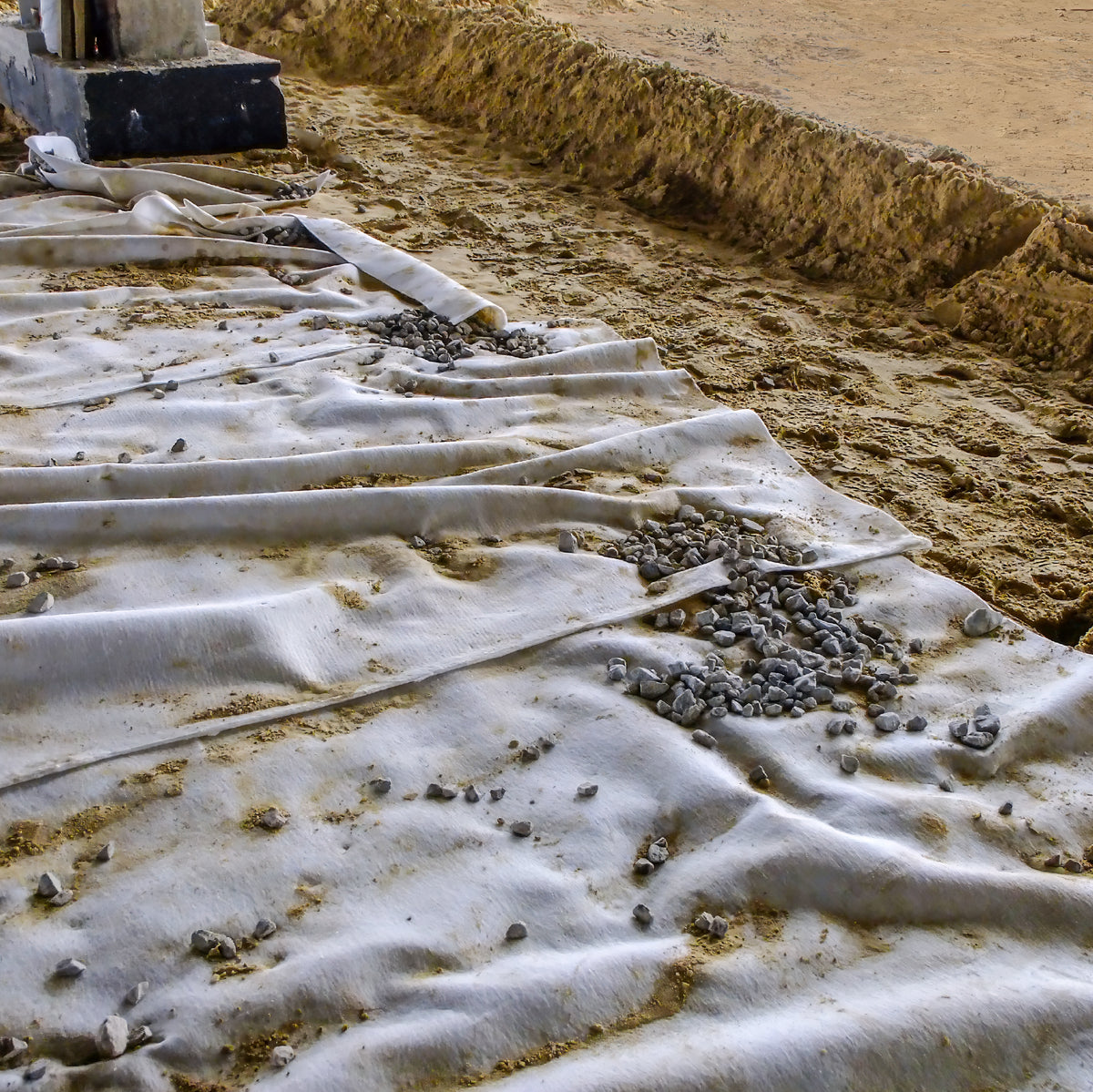 Geotextil Poliester G20 - 140grs/mt2 - 1,00 x 10Mts - Blanco - Pack 10 Unidades