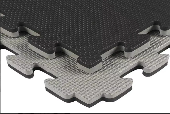 Piso Tatami Goma Eva Premium 1mt X 1mt X 2,5 Cm Ancho Negro - Gris