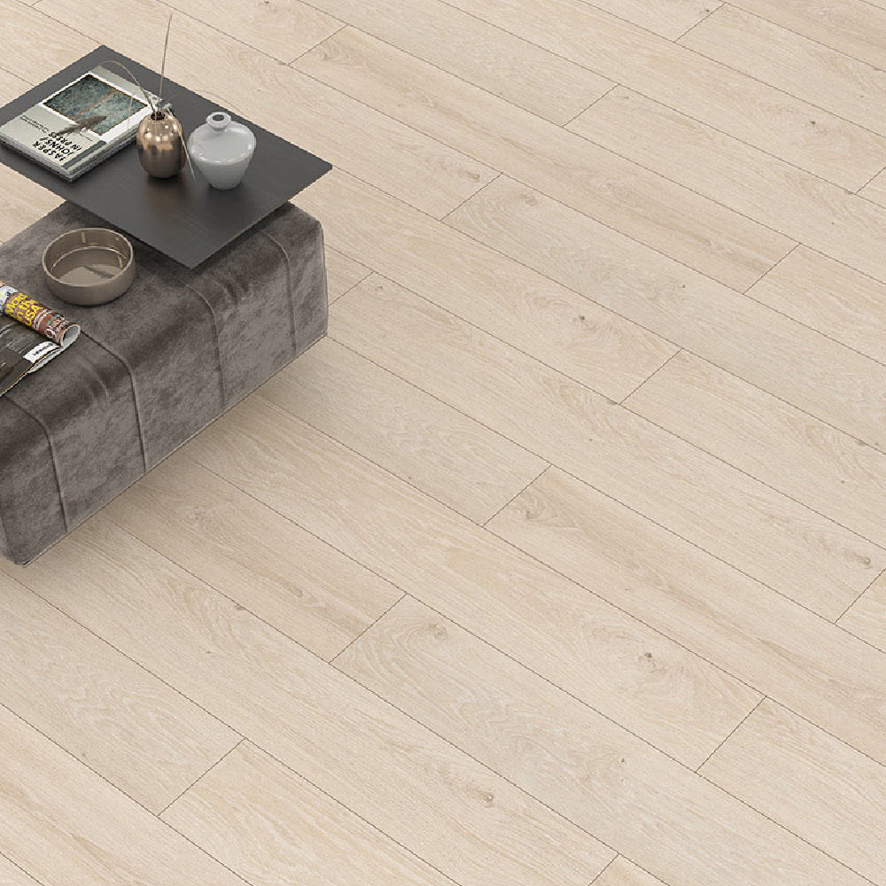 Piso Artfloor Sunex 8mm biselado Saten Oak