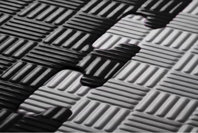 Pack  x 4 Piso Tatami Goma Eva Premium 1mt X 1mt X 3 Cm Ancho Negro - Gris