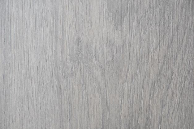 Piso Krono 8mm clic2clic 2473-26 Grey Smoke canto biselado